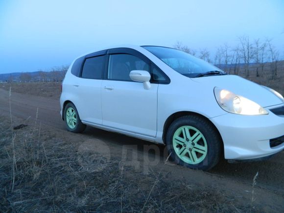 Honda Fit 2006 , 300000 , 