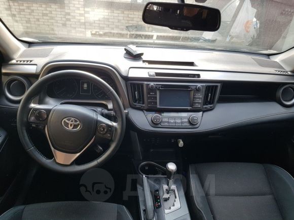 SUV   Toyota RAV4 2016 , 1870000 , 