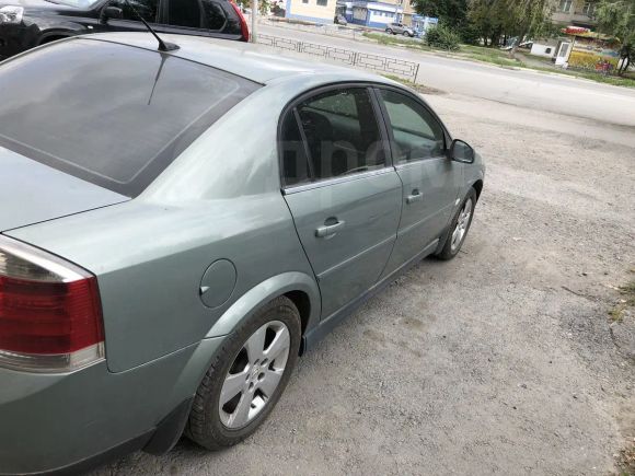  Opel Vectra 2003 , 245000 , 