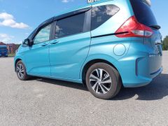 Минивэн или однообъемник Honda Freed 2018 года, 1780000 рублей, Ангарск