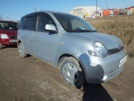  Toyota Sienta 2005 , 380000 , 