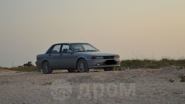  Mitsubishi Galant 1988 , 270000 , 