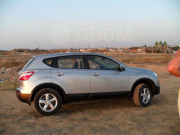 SUV   Nissan Qashqai 2011 , 750000 , 