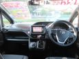    Toyota Voxy 2018 , 1700000 , 