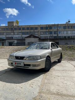 Седан Toyota Vista 1998 года, 470000 рублей, Саянск