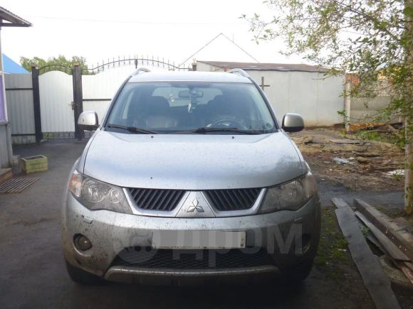 SUV   Mitsubishi Outlander 2007 , 660000 , 