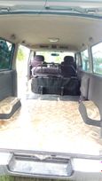    Nissan Caravan 2001 , 430000 , --