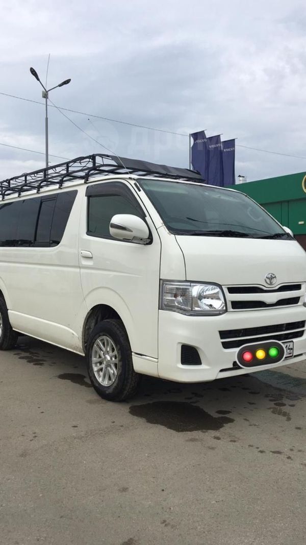    Toyota Hiace 2012 , 1175000 , 