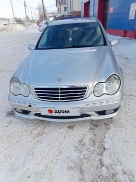  Mercedes-Benz C-Class 2005 , 550000 , 