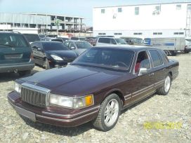  Lincoln Town Car 1992 , 450000 , 