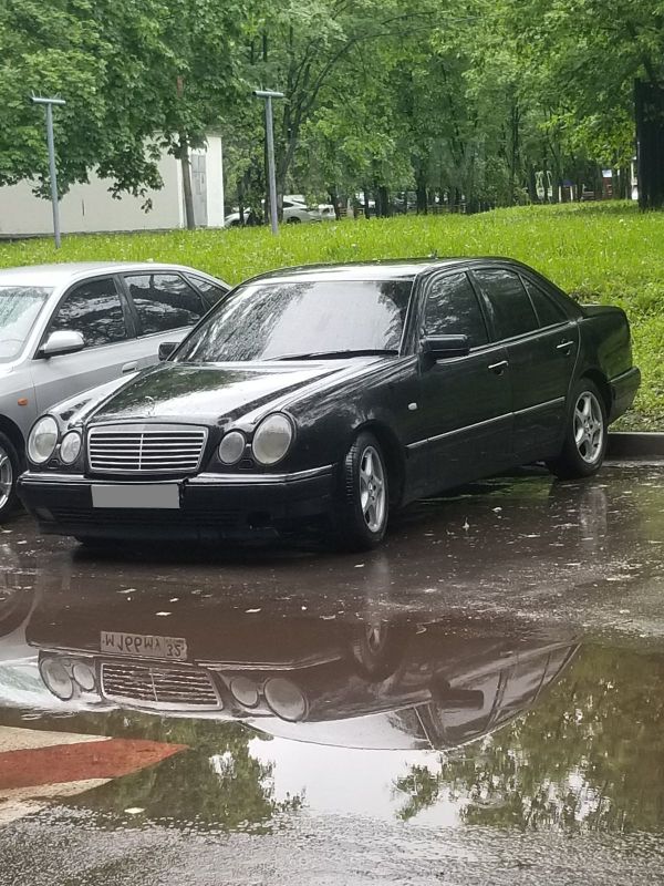  Mercedes-Benz E-Class 1999 , 260000 , 