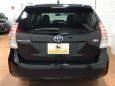    Toyota Prius Alpha 2015 , 980000 , -