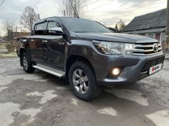 Пикап Toyota Hilux 2015 года, 2800000 рублей, Лысьва
