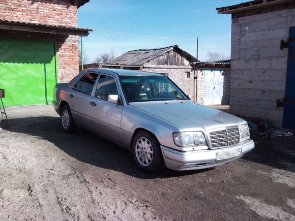  Mercedes-Benz E-Class 1994 , 170000 , 