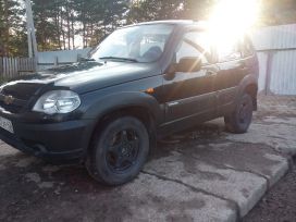 SUV   Chevrolet Niva 2009 , 290000 , 