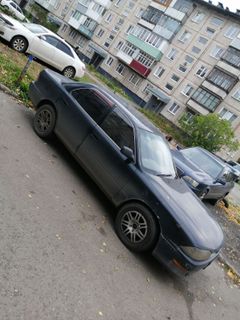 Седан Toyota Camry 1992 года, 177000 рублей, Барнаул
