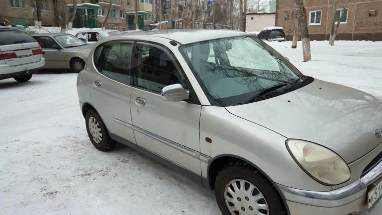  Toyota Duet 2001 , 200000 , 