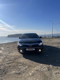 Седан Toyota Camry 2017 года, 2280000 рублей, Владивосток
