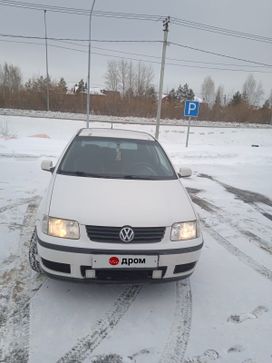  3  Volkswagen Polo 2000 , 230000 , 