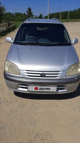  Toyota Raum 1998 , 400000 , 