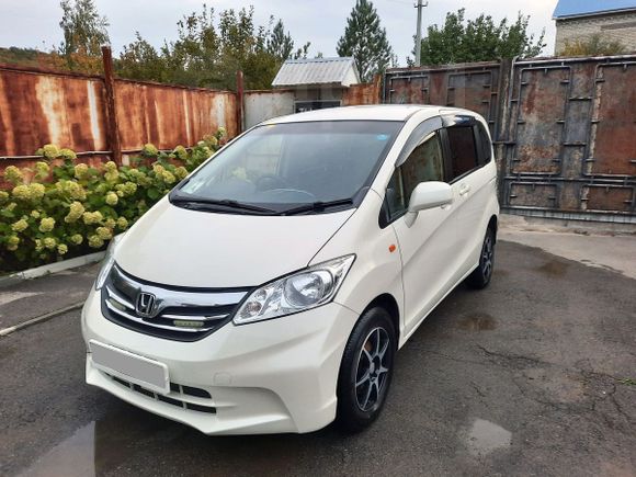    Honda Freed 2012 , 765000 , 