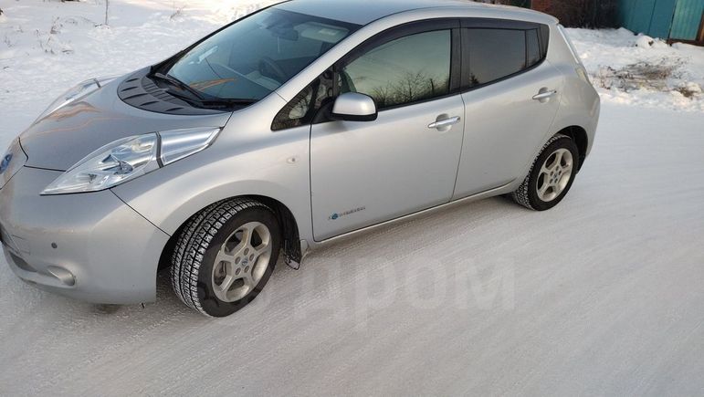  Nissan Leaf 2012 , 400000 , 