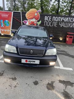 Седан Toyota Crown 2000 года, 860000 рублей, Владивосток