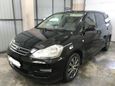    Toyota Ipsum 2004 , 560000 , -