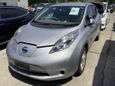  Nissan Leaf 2010 , 250000 , 