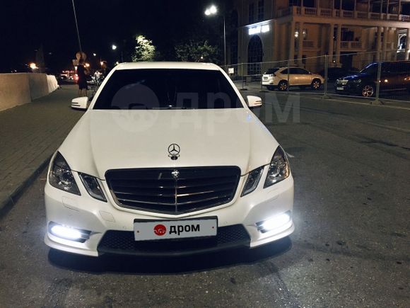  Mercedes-Benz E-Class 2011 , 840000 , 