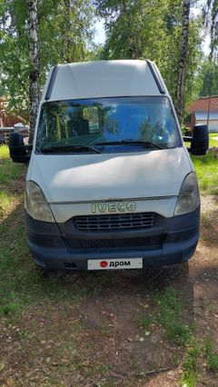Микроавтобус Iveco Daily 2012 года, 950000 рублей, Бердск