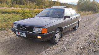 Седан Audi 100 1982 года, 90000 рублей, Иркутск