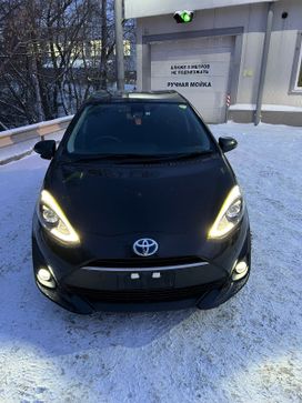 Хэтчбек Toyota Aqua 2018 года, 1400000 рублей, Новосибирск