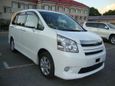    Toyota Noah 2009 , 640000 , 