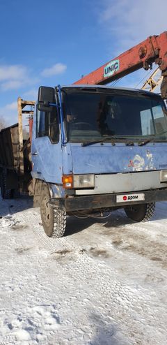 Бортовой грузовик Mitsubishi Fuso Fighter 1984 года, 1200000 рублей, Комсомольск-на-Амуре
