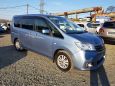    Nissan Serena 2013 , 900000 , 