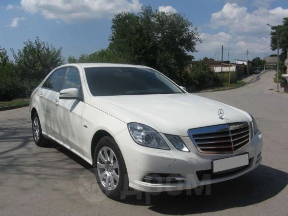  Mercedes-Benz E-Class 2011 , 1800000 , 