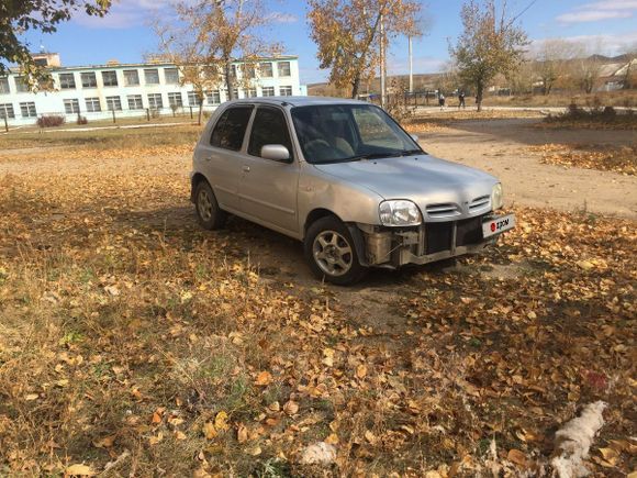  Nissan March 2001 , 140000 , 