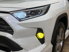 SUV или внедорожник Toyota RAV4 2019 года, 2520000 рублей, Владивосток