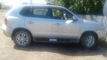 SUV   Hyundai Tucson 2006 , 400000 , 