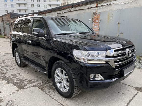 SUV   Toyota Land Cruiser 2016 , 3900000 , 