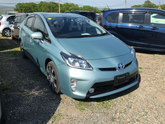  Toyota Prius 2015 , 930000 , 