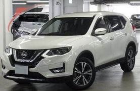 SUV или внедорожник Nissan X-Trail 2018 года, 1800000 рублей, Владивосток