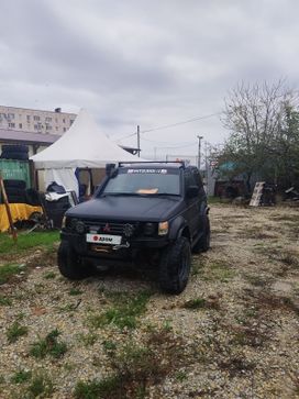  3  Mitsubishi Pajero 1992 , 750000 , 