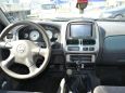  Nissan NP300 2013 , 680000 , 