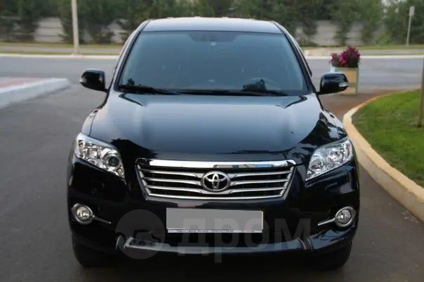 SUV   Toyota RAV4 2012 , 950000 , 