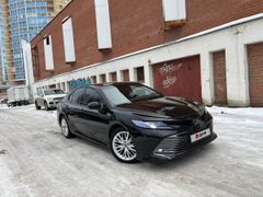 Седан Toyota Camry 2018 года, 2749000 рублей, Екатеринбург
