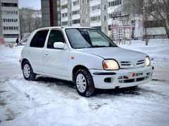 Хэтчбек Nissan March 2000 года, 189000 рублей, Екатеринбург