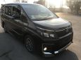    Toyota Voxy 2016 , 1300000 , 