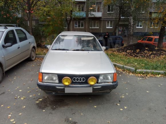  Audi 100 1983 , 35000 , 